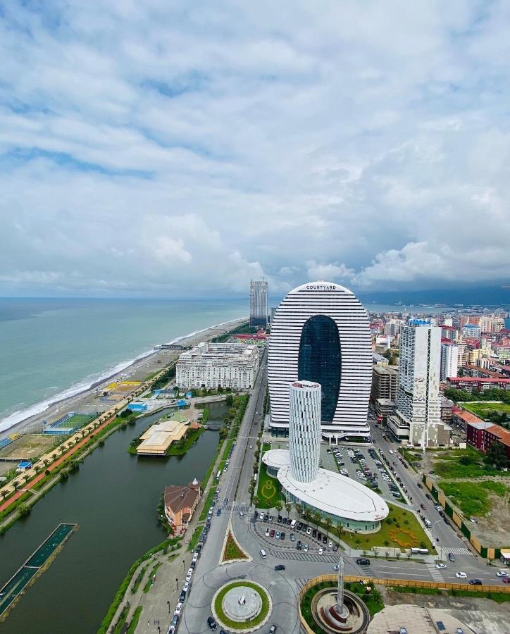 Hotel Batumi Floor40 Esterno foto